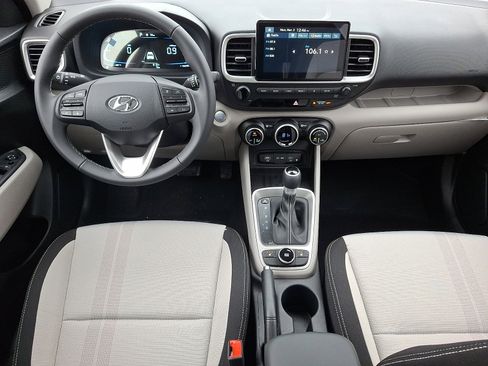 New 2026 Hyundai Venue SEL image 10