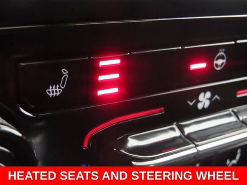 Used 2023 Jeep Grand Cherokee Laredo w/ Luxury Tech Group I image 5