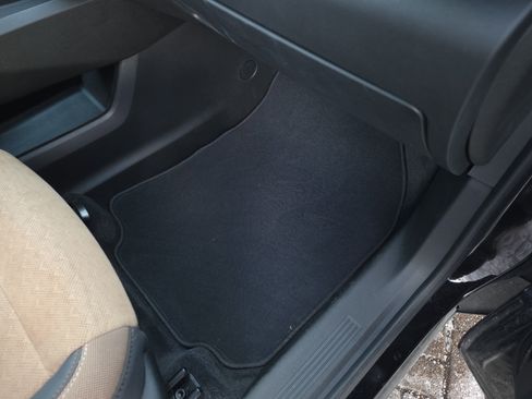 Used 2025 Chevrolet Equinox ACTIV w/ Safety and Technology Package image 31