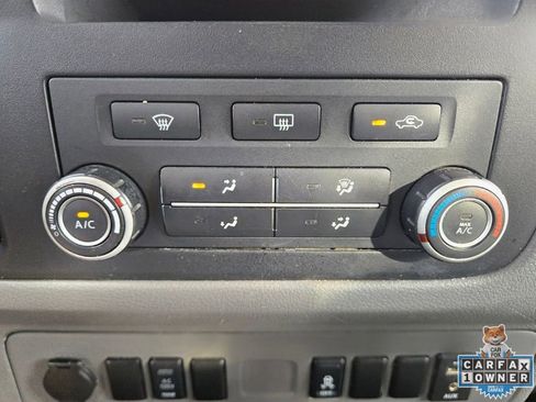 Used 2019 Nissan NV 3500 SV w/ Navigation Package RWD image 30