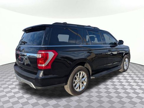 Used 2021 Ford Expedition XLT w/ Cargo Package image 3