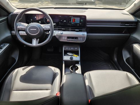 Certified 2024 Hyundai Kona Limited image 8