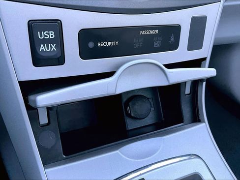 Used 2013 Toyota Corolla LE image 33