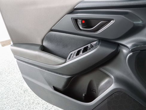 Used 2024 Subaru Crosstrek 2.0i Premium image 22