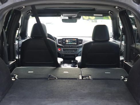 Used 2019 Honda Passport EX-L image 17