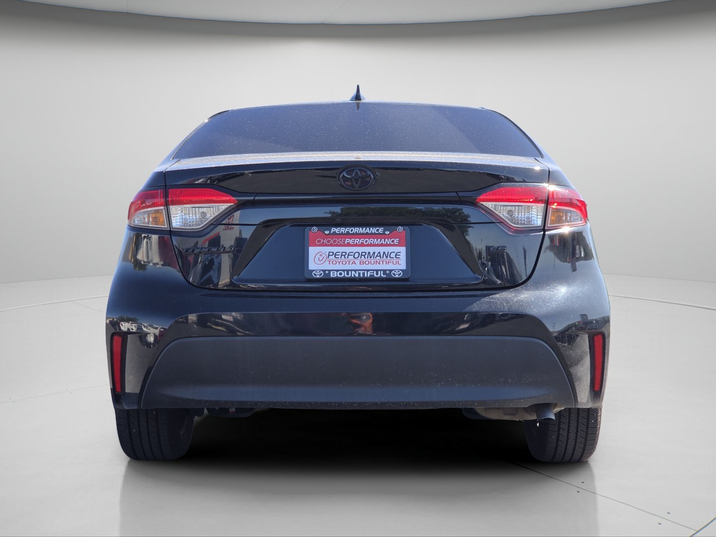 Used 2023 Toyota Corolla LE w/ Carpet Mat Package (TMS) FWD image 19