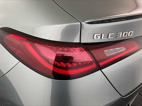 New 2025 Mercedes-Benz GLC 300 4MATIC image 6