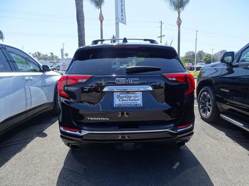 Used 2018 GMC Terrain Denali w/ Advanced Safety Package image 3