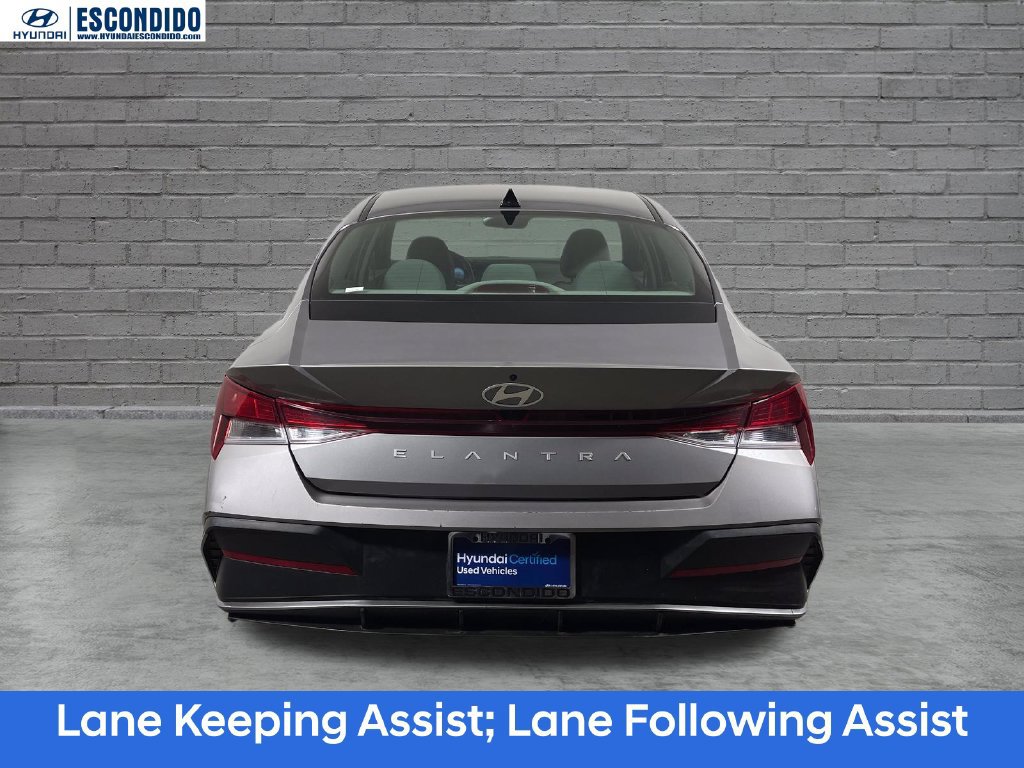 Certified 2024 Hyundai Elantra SEL FWD image 5