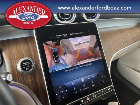 Used 2025 Mercedes-Benz GLC 300 4MATIC image 26
