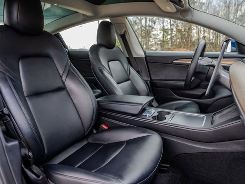 Used 2022 Tesla Model 3 Standard Range image 27