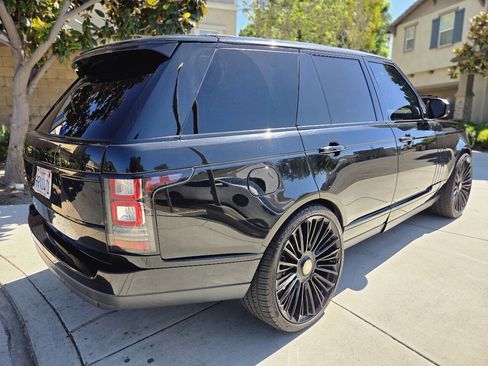 Used 2017 Land Rover Range Rover HSE AWD/4WD image 7