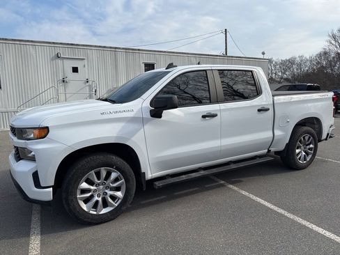 Used 2021 Chevrolet Silverado 1500 Custom image 5