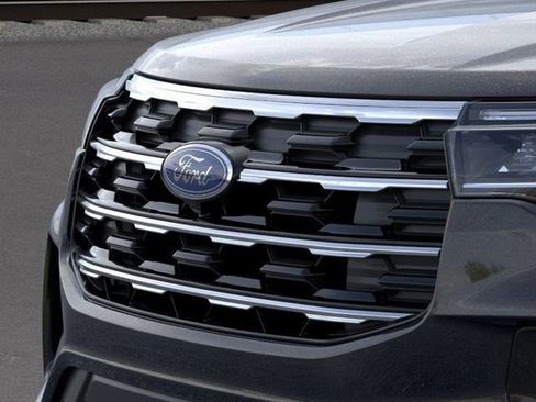 New 2026 Ford Explorer Active image 17