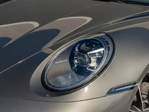 Used 2021 Porsche 911 Carrera S image 22