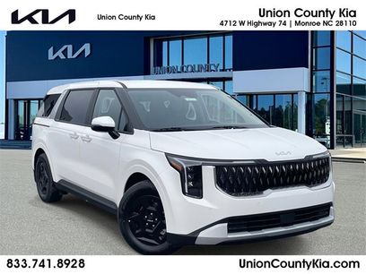 New 2026 Kia Carnival