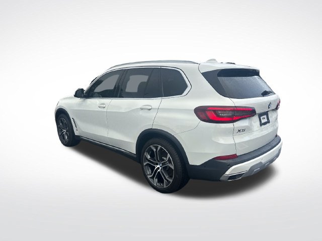 Used 2022 BMW X5 sDrive40i RWD image 3