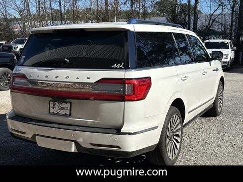 Used 2021 Lincoln Navigator Reserve w/ Luxury Package image 7