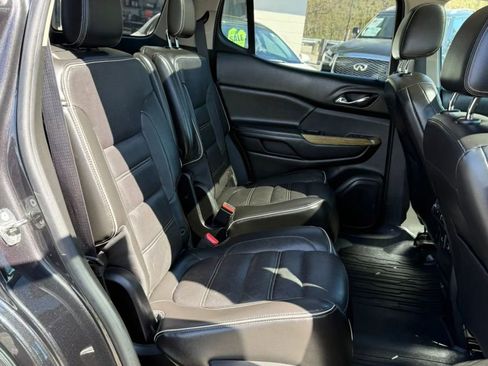 Used 2017 GMC Acadia Denali w/ Technology Package AWD/4WD image 20