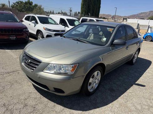 Used 2009 Hyundai Sonata GLS FWD image 2