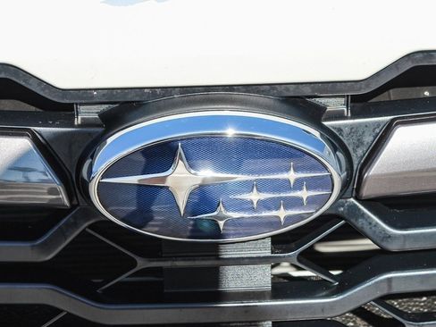 Used 2025 Subaru Crosstrek 2.5i Limited w/ Popular Package #4A image 11