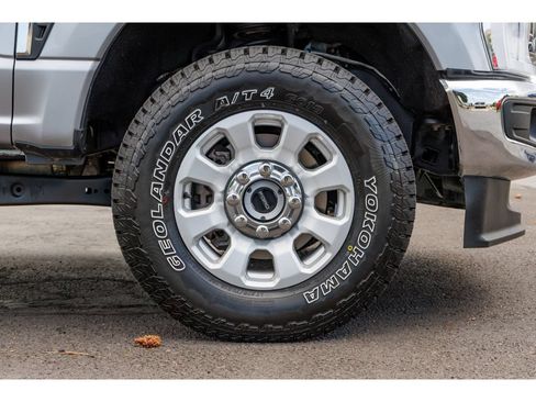 Used 2024 Ford F350 XLT w/ FX4 Off-Road Package AWD/4WD image 9