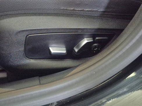 Used 2017 BMW 530i xDrive image 15