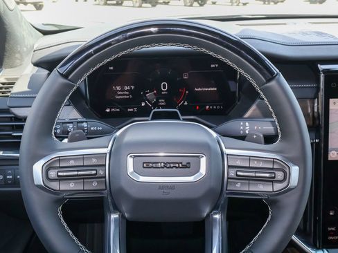 New 2027 GMC Acadia Denali Ultimate w/ LPO, Floor Liner Package AWD/4WD image 21