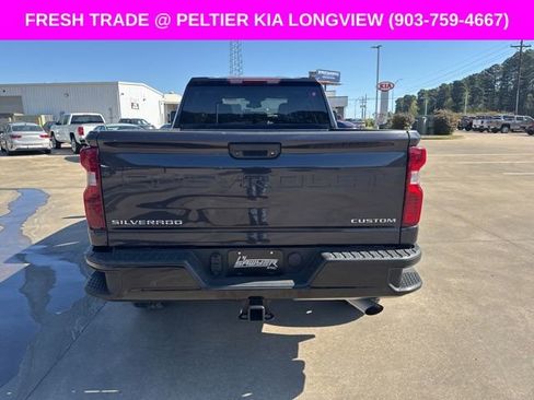 Used 2024 Chevrolet Silverado 2500 Custom image 7