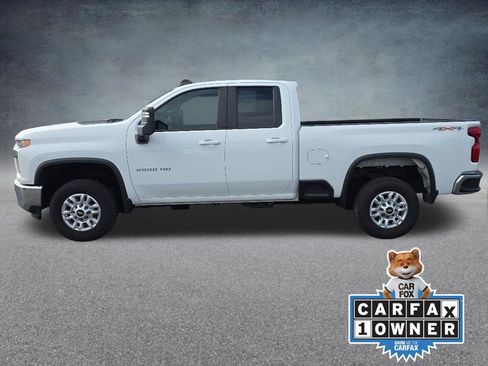 Used 2022 Chevrolet Silverado 2500 LT AWD/4WD image 2