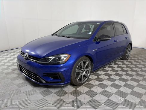 Used 2018 Volkswagen Golf R 4-Door AWD/4WD image 3