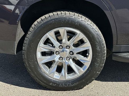 Used 2024 Chevrolet Tahoe Premier image 32