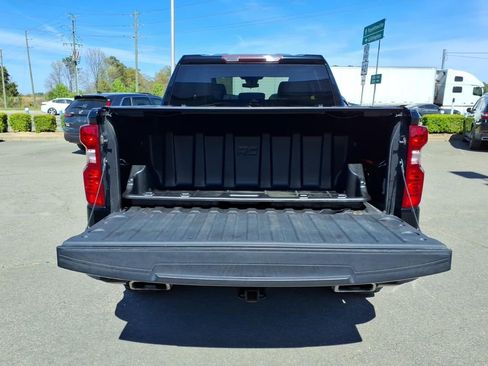 Used 2022 Chevrolet Silverado 1500 Custom Trail Boss w/ Midnight Edition image 27