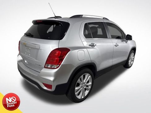 Used 2020 Chevrolet Trax Premier image 3