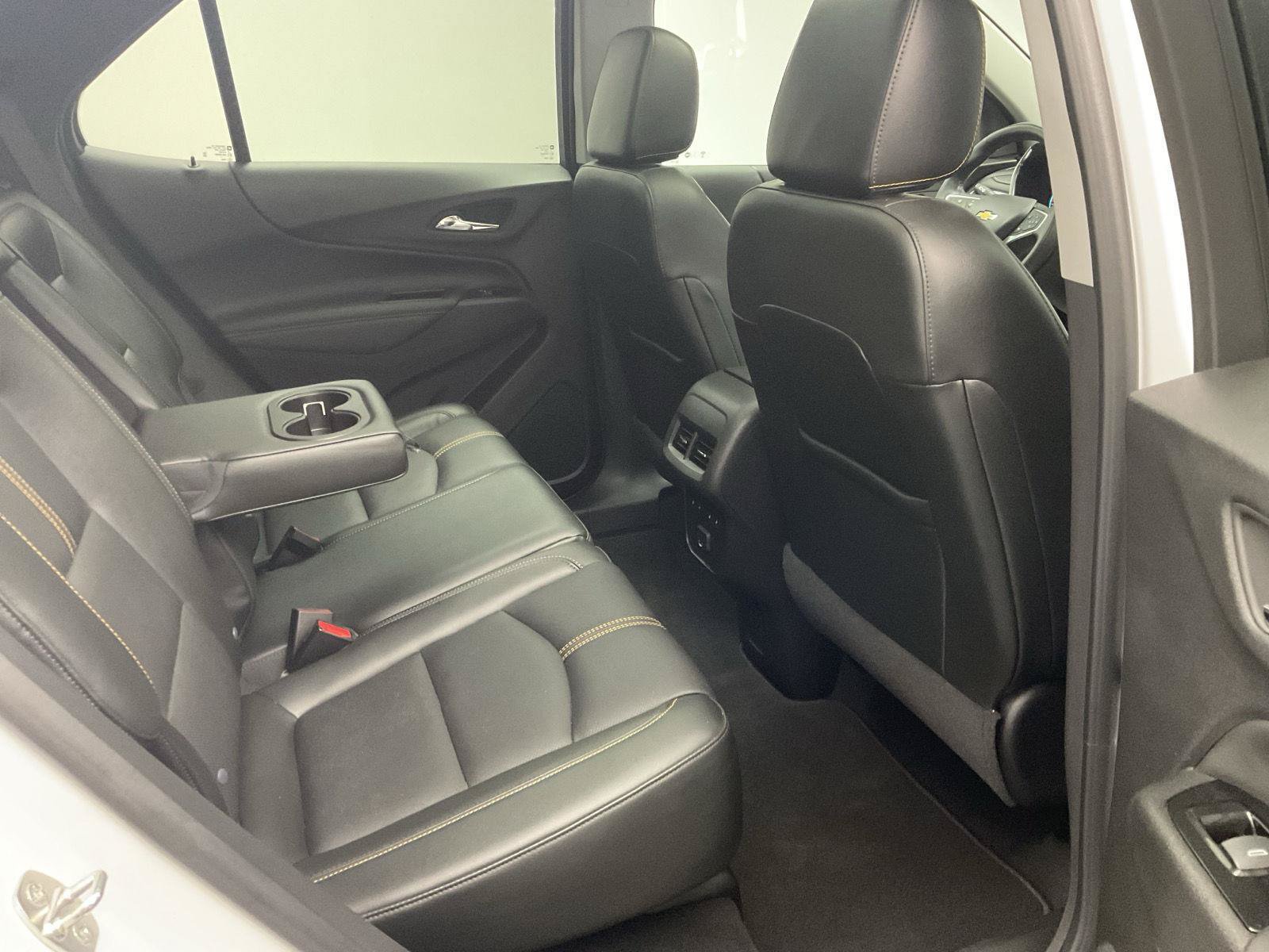Used 2022 Chevrolet Equinox Premier AWD/4WD image 28