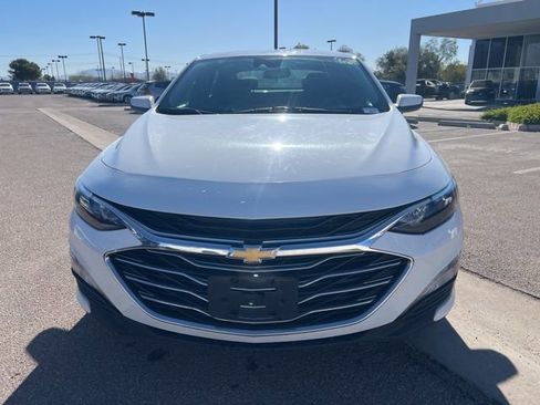 Used 2023 Chevrolet Malibu LT FWD image 9