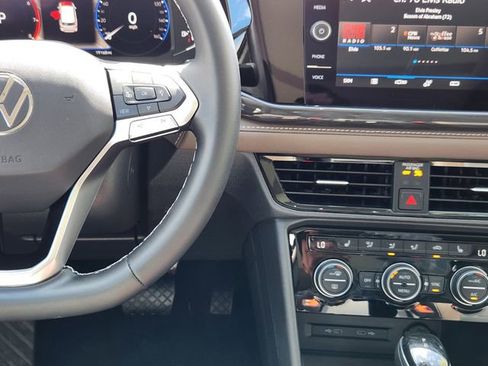 Certified 2023 Volkswagen Taos SEL image 25