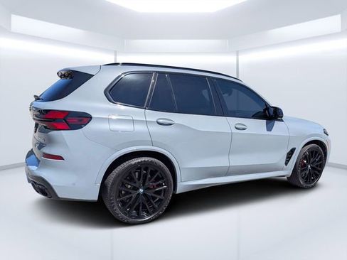 Used 2024 BMW X5 M60i AWD/4WD image 3