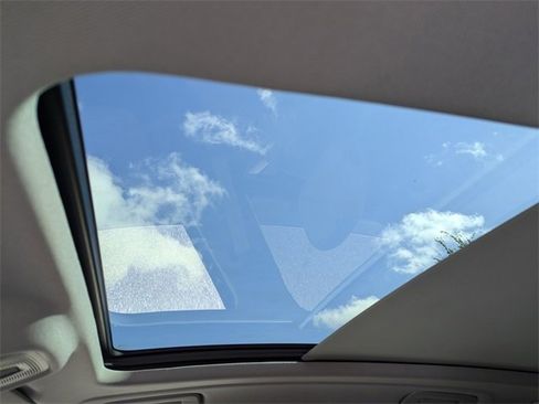 Used 2025 Audi Q5 Premium Plus w/ Premium Plus image 15