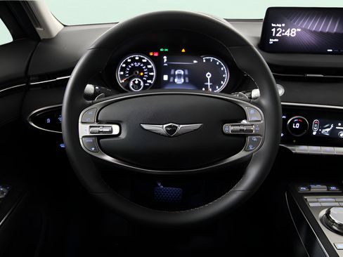 Used 2025 Genesis GV70 2.5T w/ Select Package AWD/4WD image 19