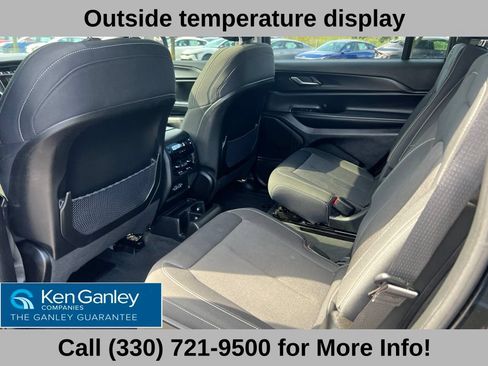Used 2024 Jeep Grand Cherokee L Laredo AWD/4WD image 46