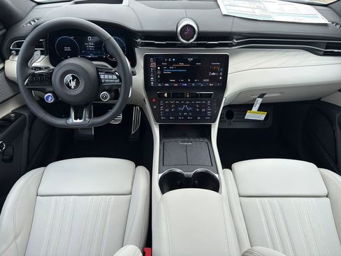 New 2026 Maserati Grecale Modena AWD/4WD image 25