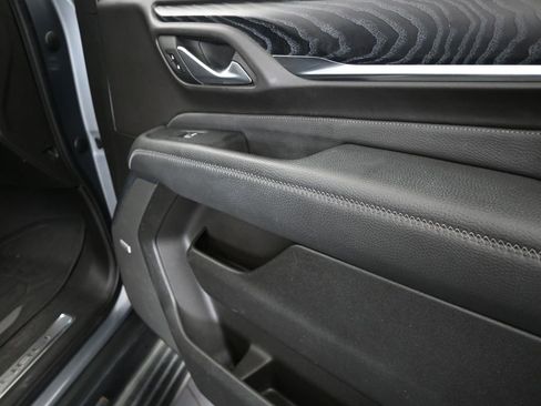 Used 2022 GMC Yukon Denali w/ Denali Premium Package image 23