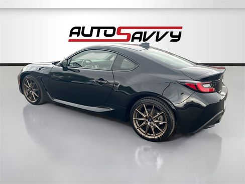 Used 2025 Subaru BRZ Limited w/ Popular Package 2 image 5