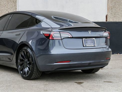 Used 2023 Tesla Model 3 Performance image 15