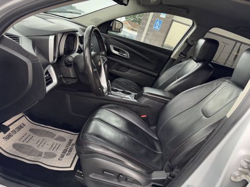 Used 2011 Chevrolet Equinox LT image 8