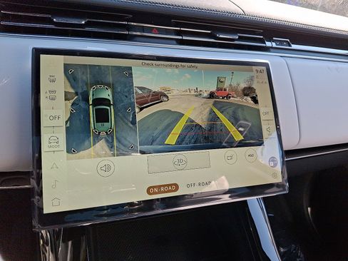 New 2026 Land Rover Range Rover Sport SE image 9