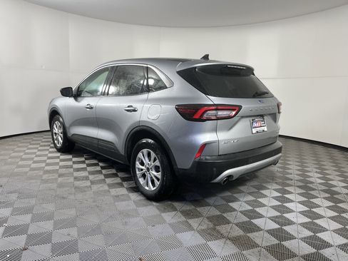 Used 2024 Ford Escape Active w/ Tech Pack #1 image 3