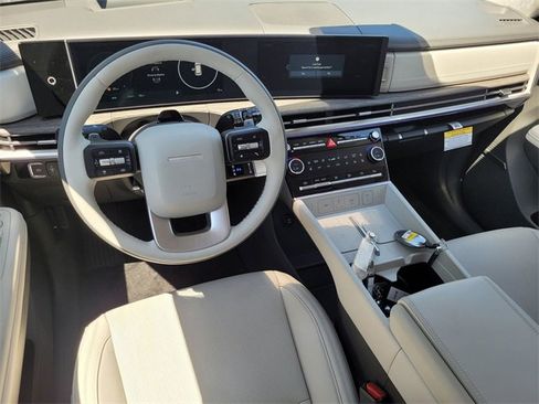 New 2025 Hyundai Santa Fe Calligraphy image 10