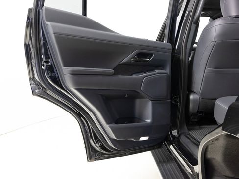 Used 2024 Lexus GX 550 image 21